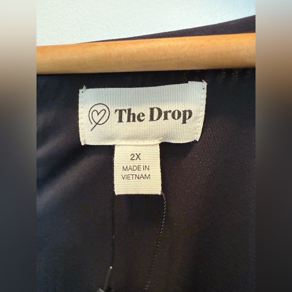 NWT The Drop Helena Faux Wrap Dress‎ in Bronze - Size 2X. - Picture 10 of 12